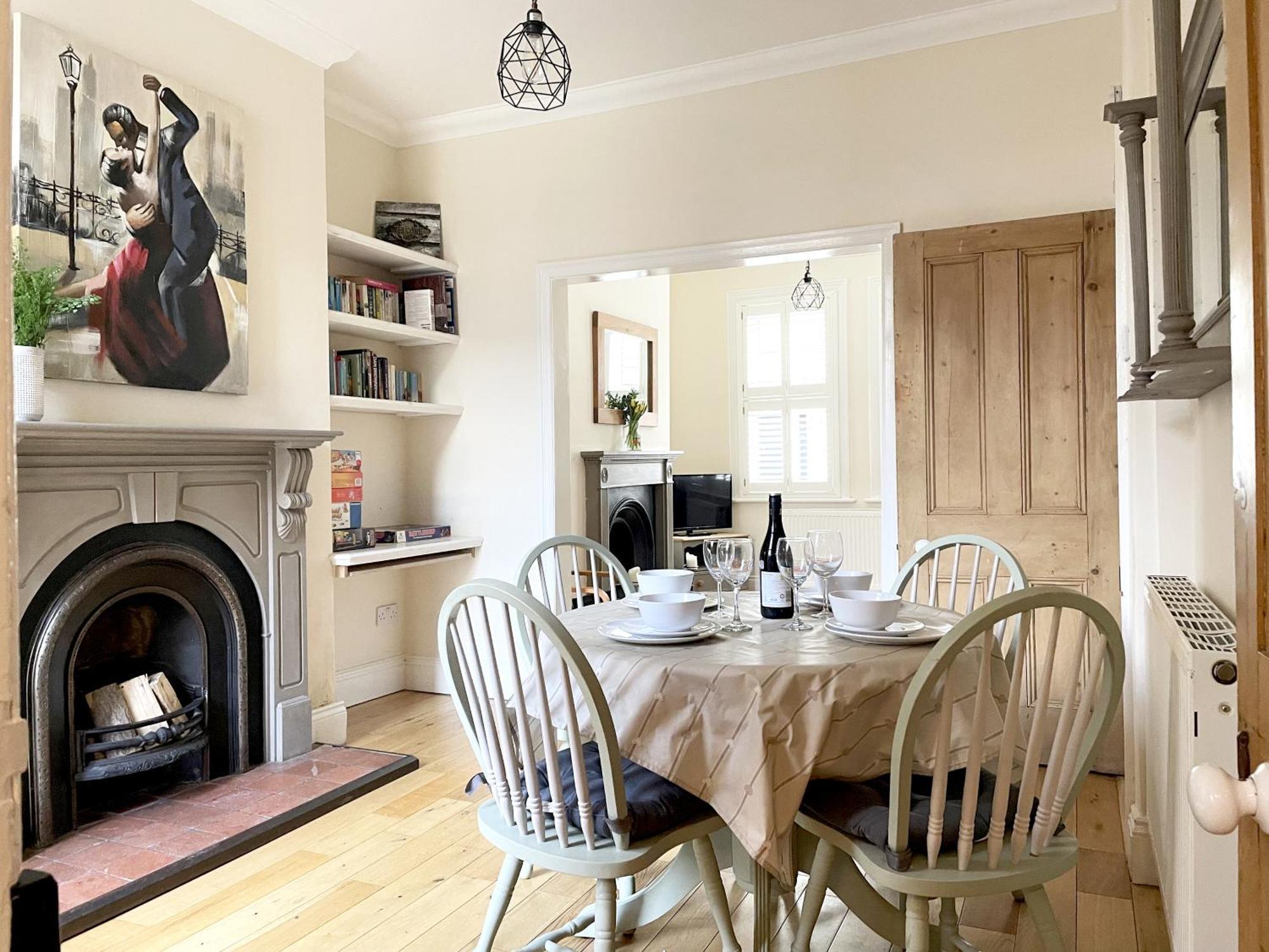 Alojamento Riverside - Quaint Victorian By The River York